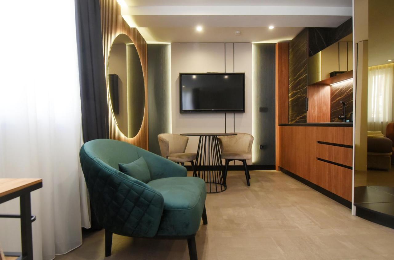 Grandeur Apartments Pula Luaran gambar
