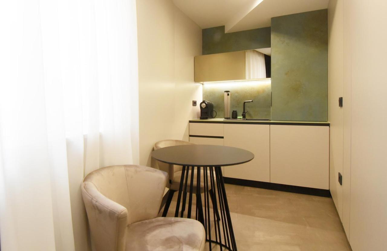Grandeur Apartments Pula Luaran gambar