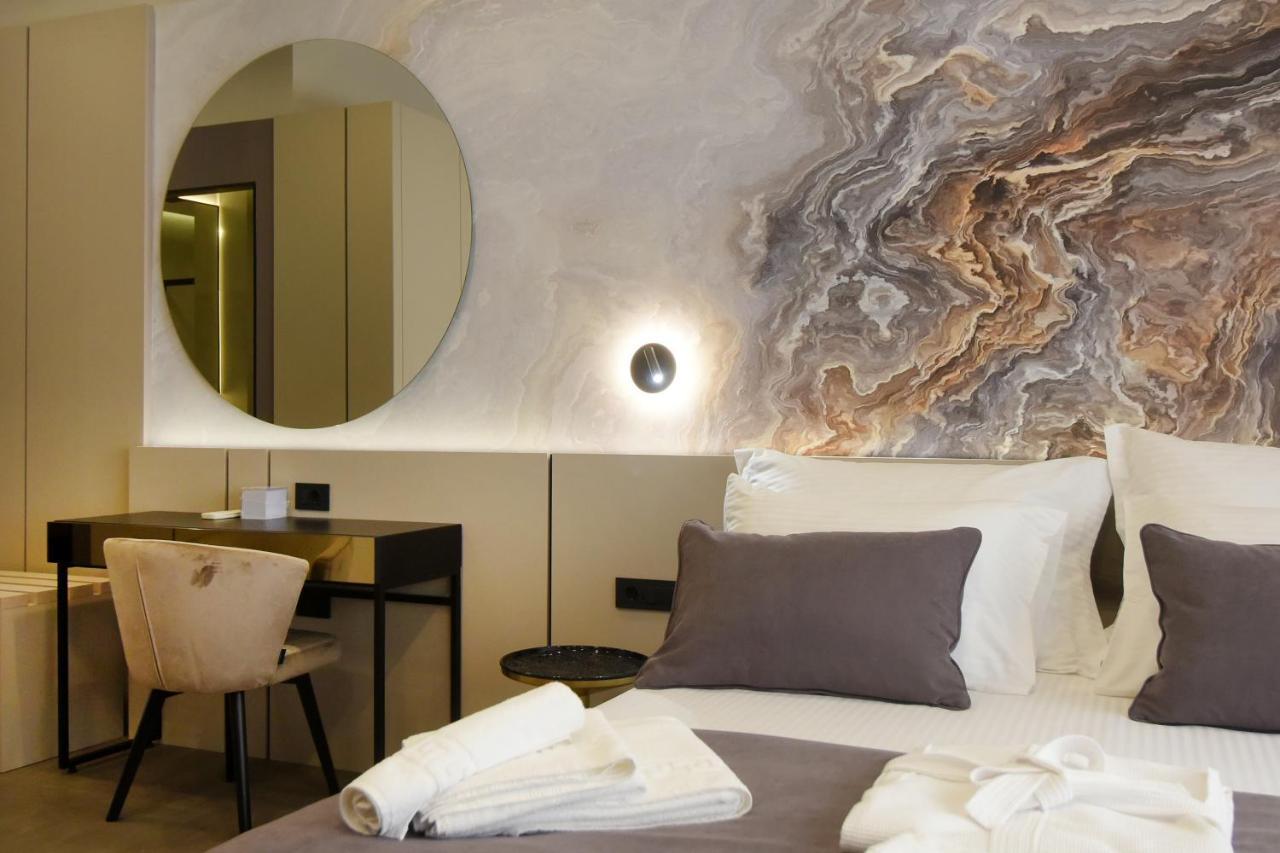 Grandeur Apartments Pula Luaran gambar